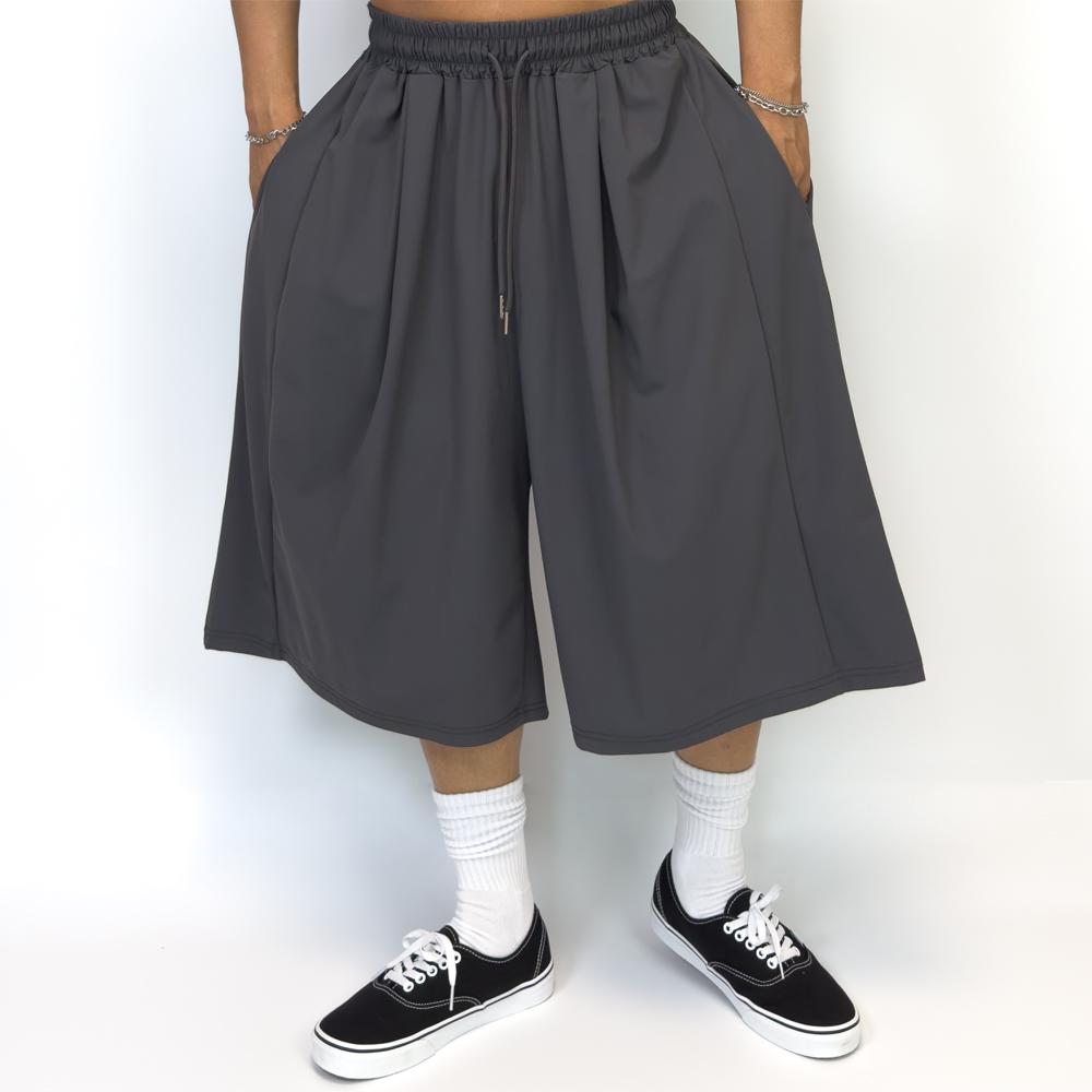 Pasiensia Super Wide Bermuda Pants