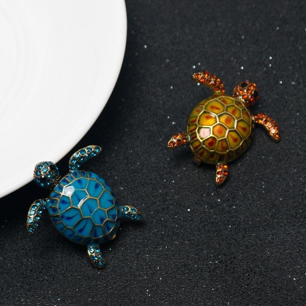 Classic Turtle Brooches Jewelry Tortoise Badge Accessories Animal Rhinestone Brooch  Dress