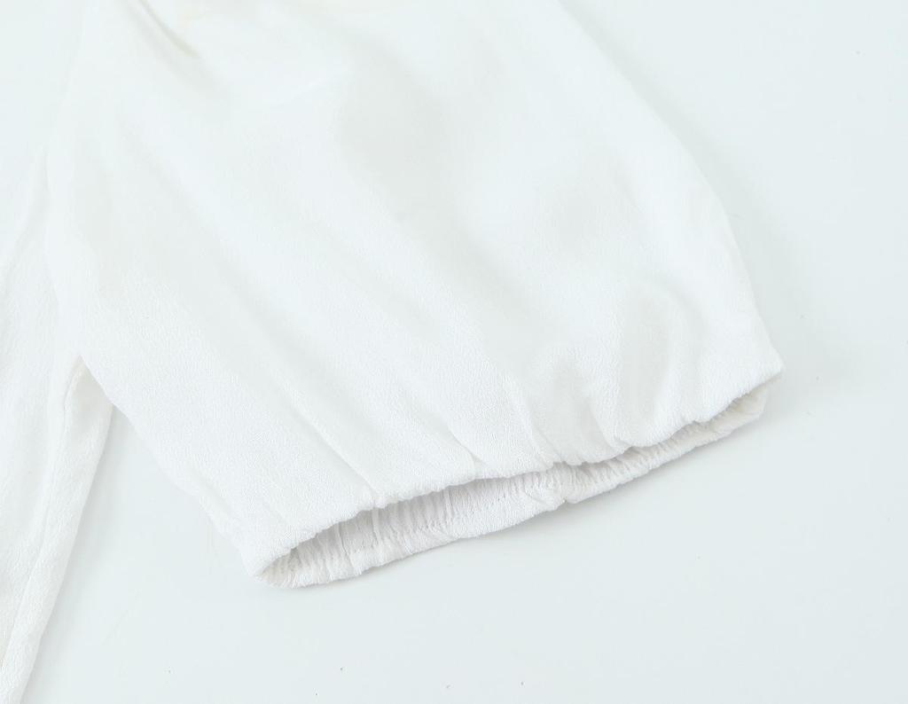 European & American Style Women's White V-Neck Buttoned Short Sleeve Bubble Top - Summer Fashion