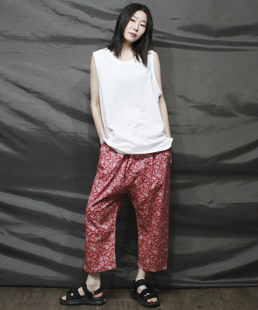 Deumakeu Medium Fit Paisley Baggy Pants Deep Red