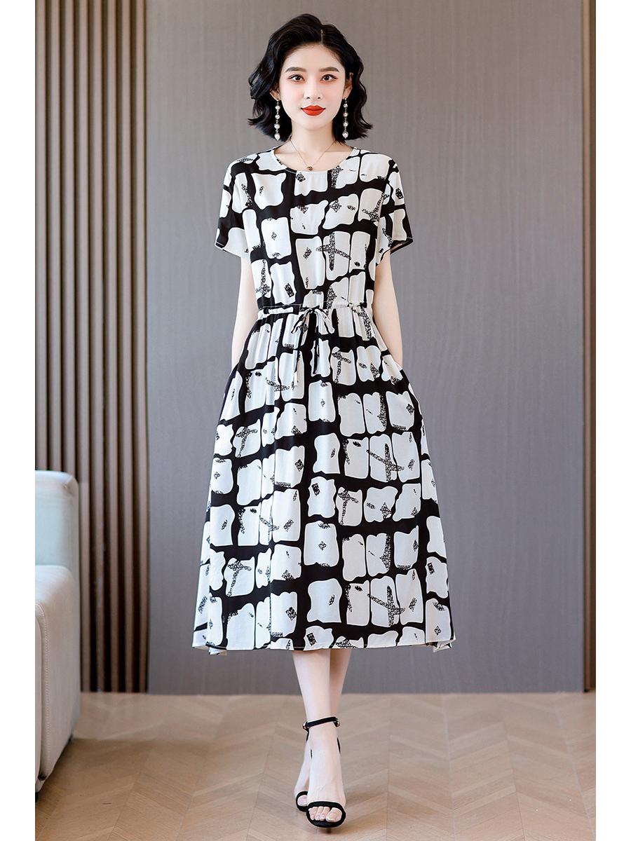 

Платье с цветочным принтом из хлопка и шелка большого размера с карманами - Приталенное, выше колена, для женщин среднего возраста 4XL