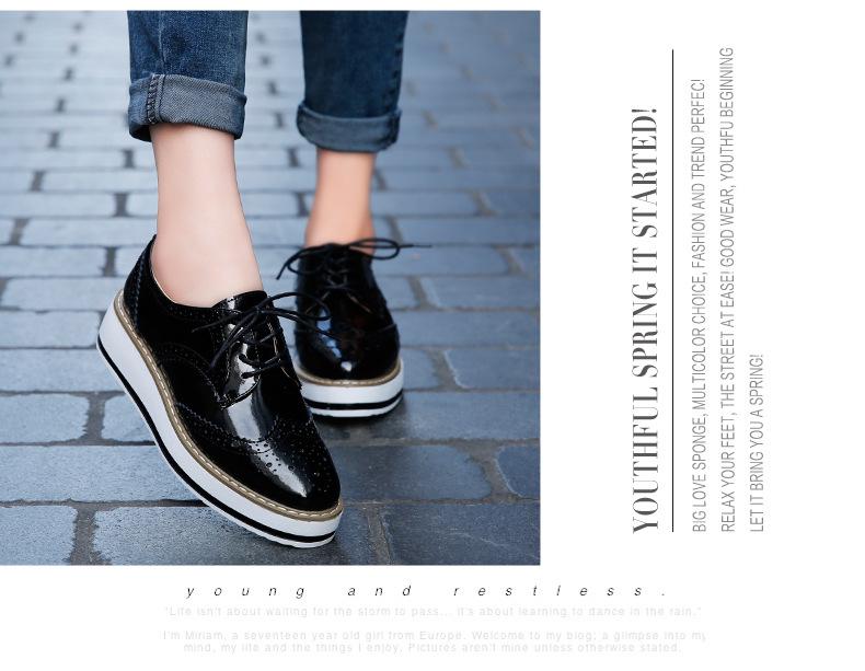 Women's Plus Size Brogue Wedge Heel Lace-Up Leather Shoes - College Style