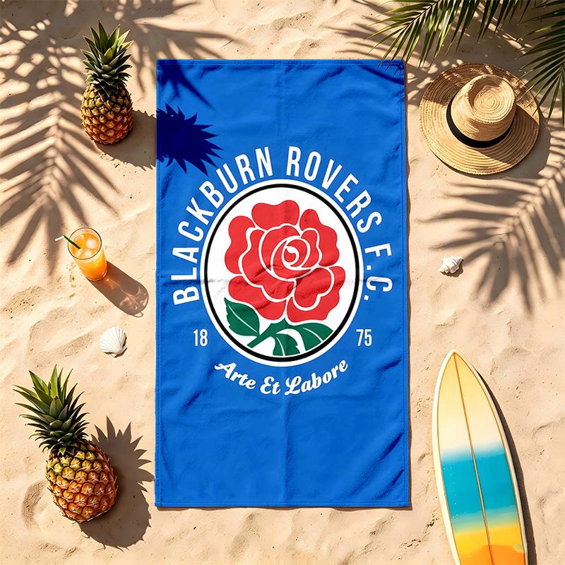 Blackburn Rovers FC (5) Tema Paplūdimio rankšluostis Atsparus smėliui Minkštas ir patogus Tinka baseinui, stovyklavimui, jogai ir nardymui Būtinas kelionėms