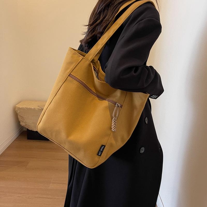 

2025 Autumn Women s Versatile Large-Capacity Canvas Shoulder Tote Bag коричневый