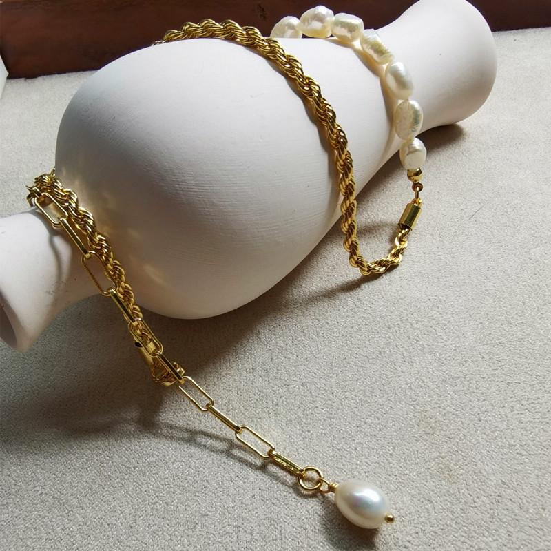 Meier Europäische und amerikanische Mode Minimalistischer Pendlerstil Metall 18 Karat Naturperle Verdrehte Kette