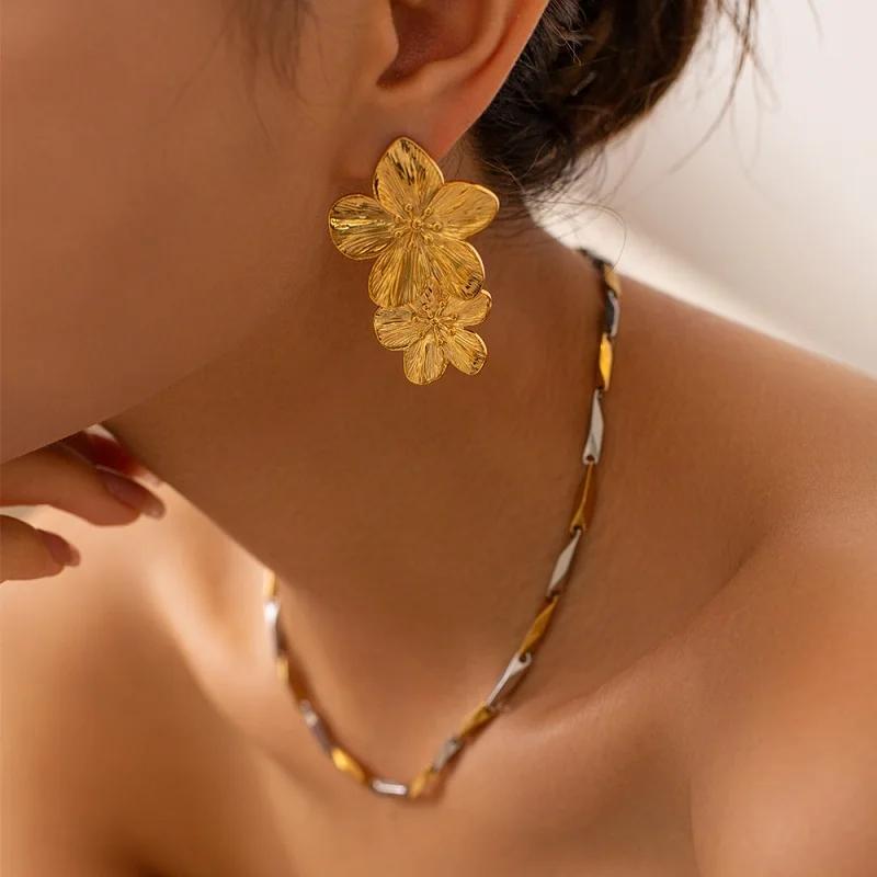 New Vintage Metal Gold Color Flower Big Earrings For Women Fashion Geometric Floral Drop Earrings Statement Zircon Party Gifts