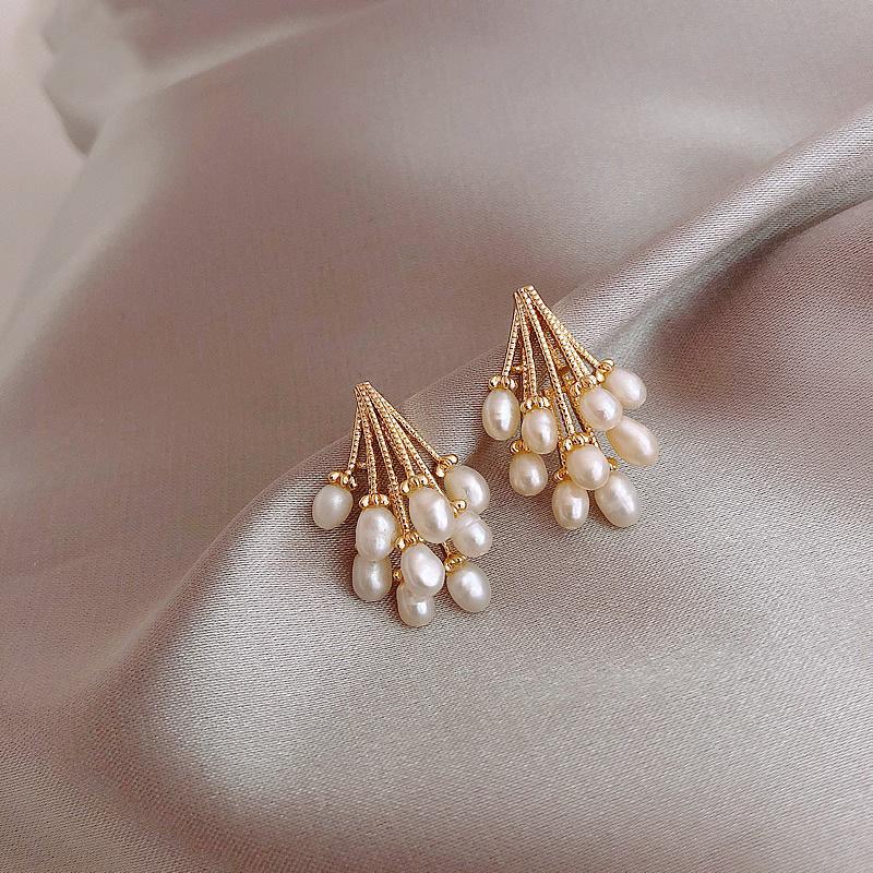 Baroque Pearl Dangle Earrings for Women Full Imitation Pearl Beads Pendants Elegant Female Ear Zircon Gold Color Metal Earrings