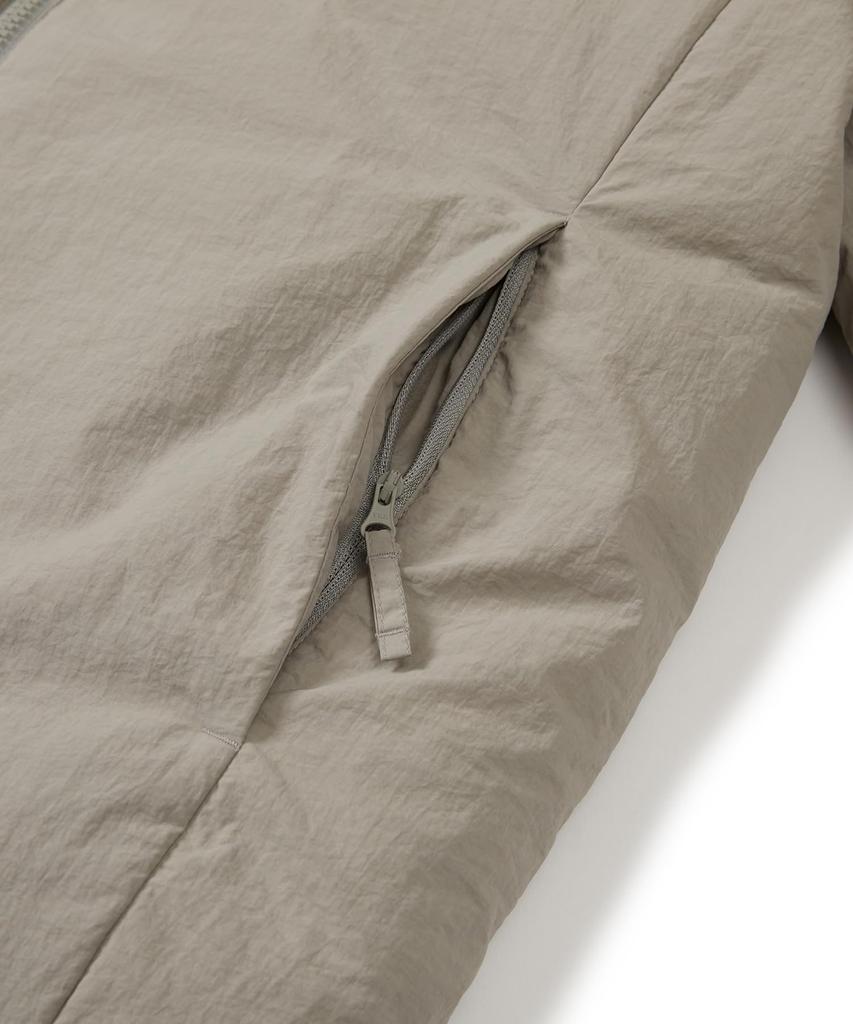 Snow Peak Land Hood LW Down Jacket Outerwear Down and Fog Size M GS-S25WMGDJ50, Jacket, Filling, Men's Women's, Grey,