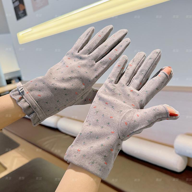 Winter Girl Thickened Korean Sweet Floral Lady Five-finger Riding Cold-proof Cycling Windproof