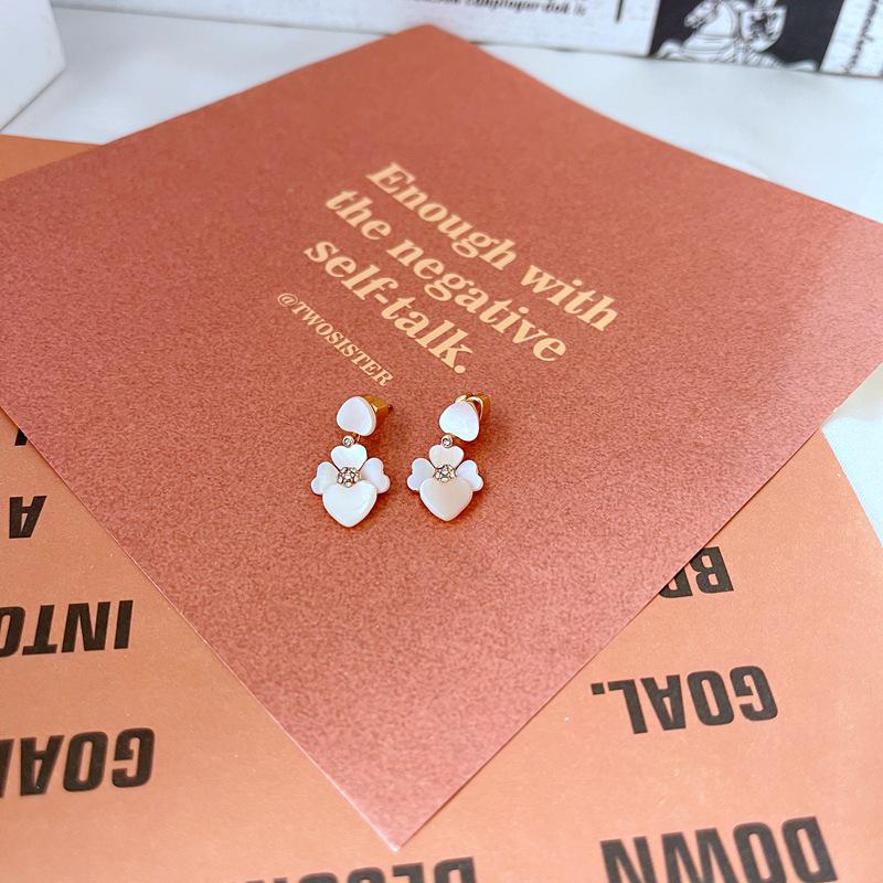 Exquisite Heart Natural Shell Earrings: Elegant European & American Style