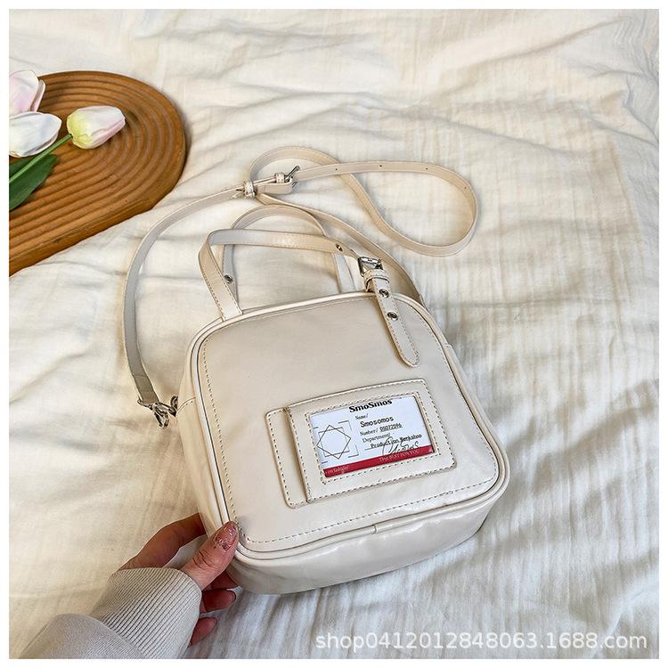 

Premium retro handbag fashion niche underarm bag 2025 autumn and winter new versatile single shoulder messenger women s bag белый