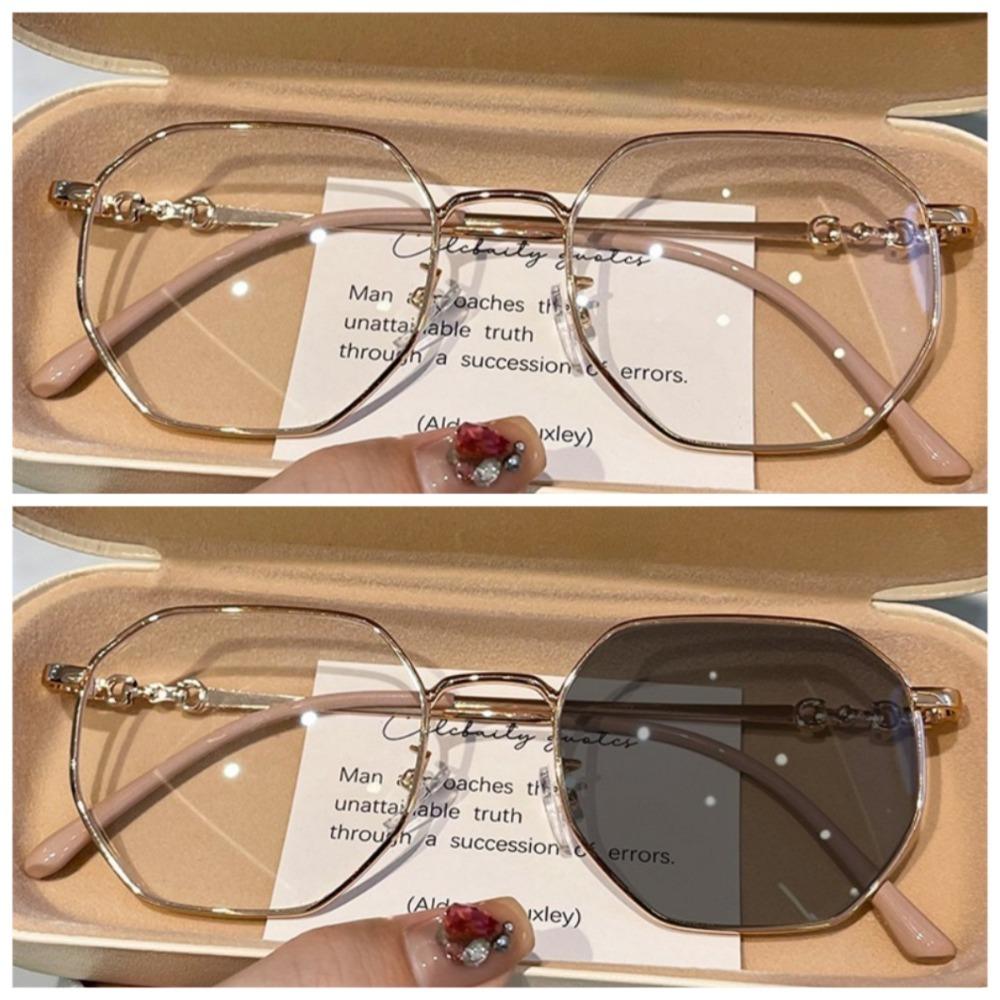 Photochromic Anti Blue Light Eyeglasses For Women UV400 Transition Lenses Replaceable Shades Eyewear