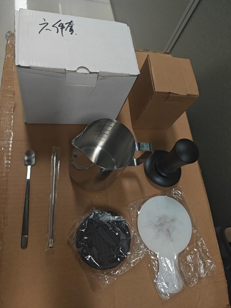 21pcs Coffee Art Set 12oz 350ml Stainless Steel Milk Frothing Pitcher with Scale 16pcs Coffee Decorating Stencils 58mm