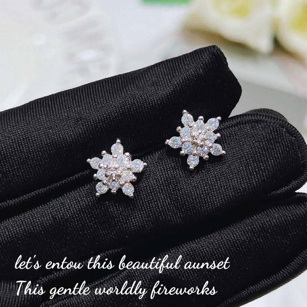 Silver Plated Flower Snowflake Earrings with Zircon Cute Studs for Women Fashion Jewelry серебряный