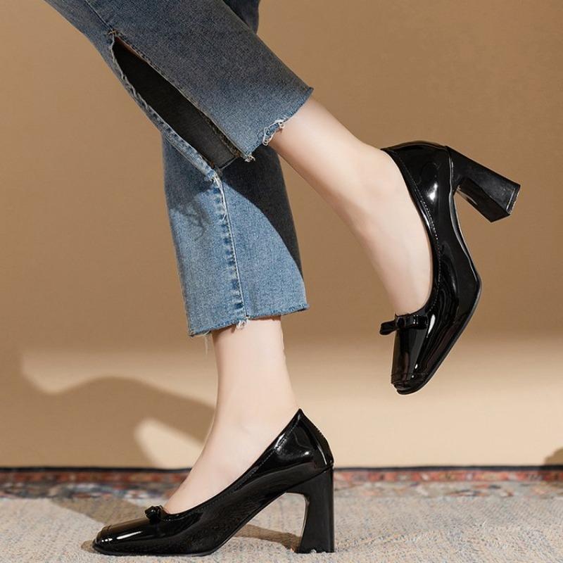 Fashion French High Heels Patent Leather 2024 New Color Blocking Design Butterfly Bow Decoration Square Exquisite Women's Single Shoes