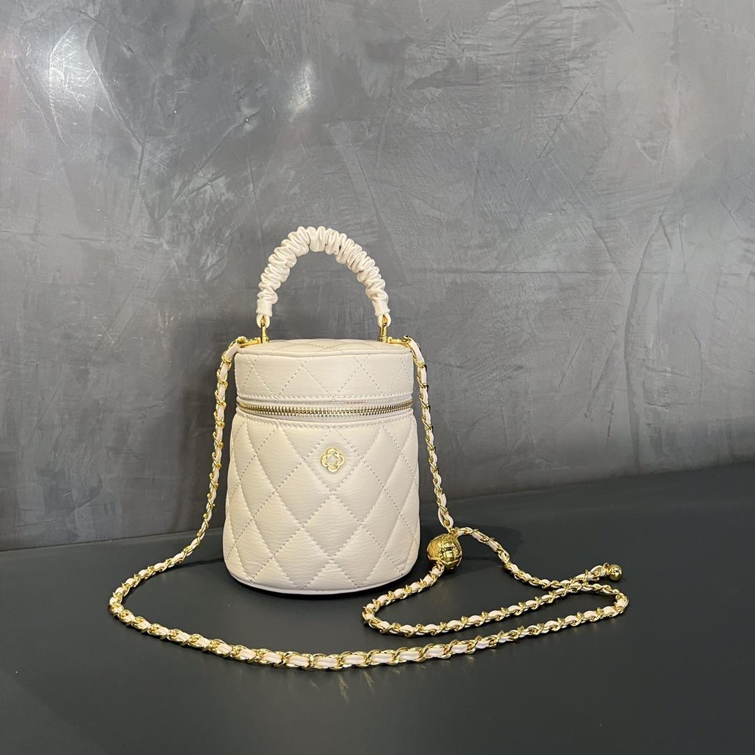 

Real Leather Women s Bag Small Fragrant Style Wealth Bucket Grid Chain New Fashionable Versatile Single Shoulder Crossbody Hand-held 13cm