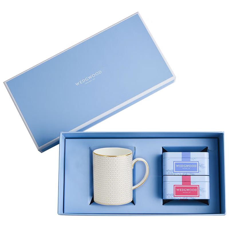 Wedgwood Gold Geometric Mug & Portable Tea Caddy Gift Set