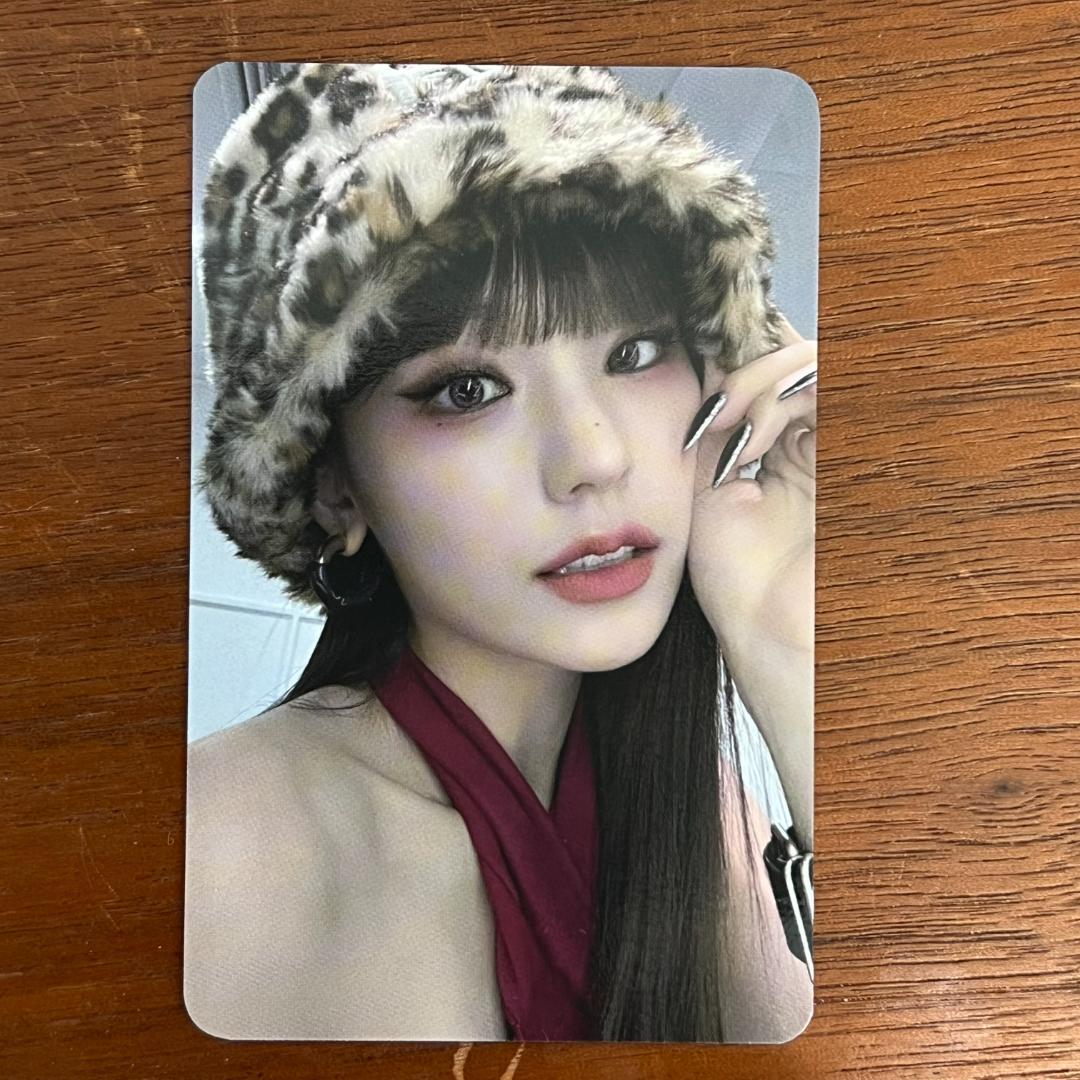

[USED] ITZY Yeji Cheshire Bonus Yonton Trading Card