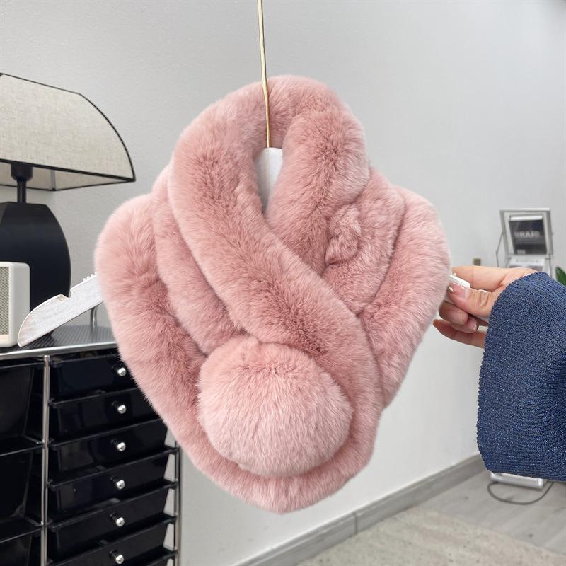 New Designer Gift Luxury Furry Faux Fur Winter Scarf for Women