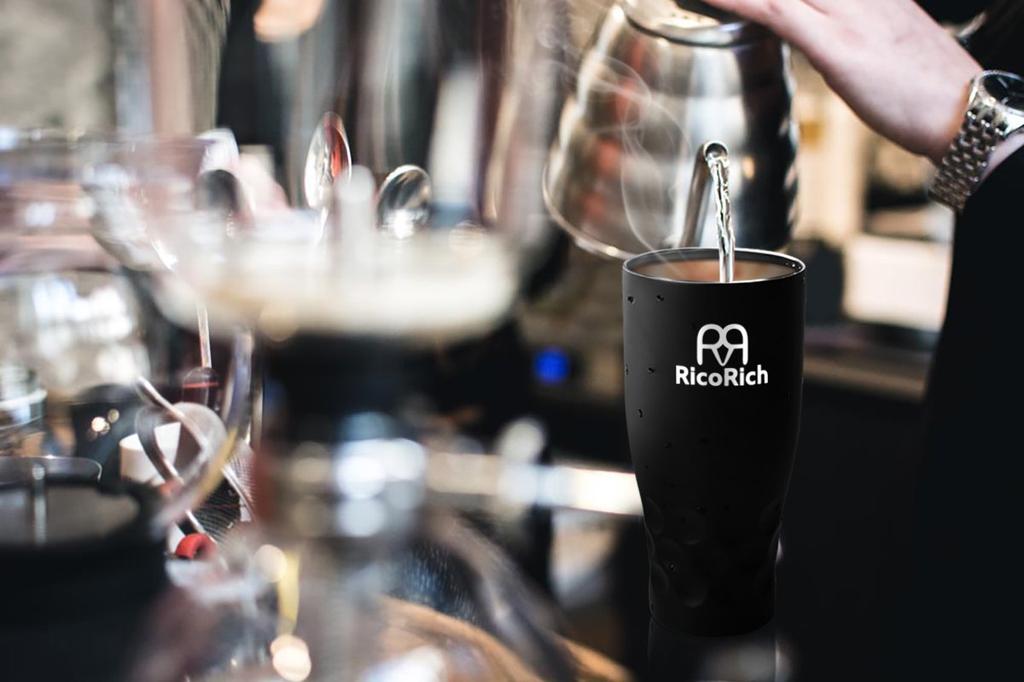 RicoRich Vacuum Insulated Tumbler with Lid Stainless Steel Double Structure 900ml Black (RRWB11-BK)