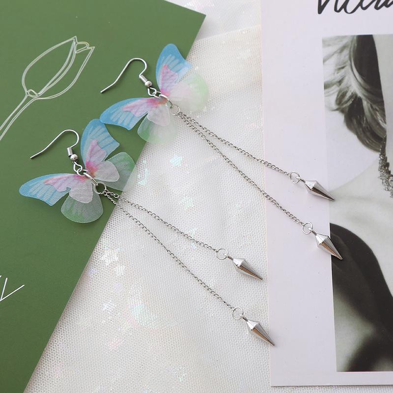 Purple Tassel Butterfly Pearl Earrings: Bold and Elegant Design