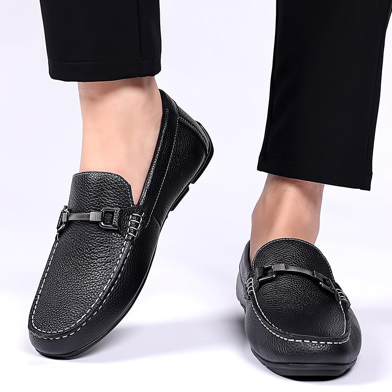 Fashion 2024 Genuine Leather Casual Shoes Italian Mens Loafers Moccasins Breathable Slip on Male Driving Shoes Daily Office Formal Shoes