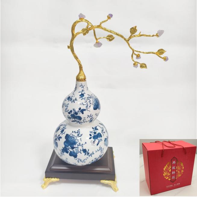 Cloisonné Gourd Ornament: Chinese Ceramic Handicraft for Living Room or Wine Cabinet Decor