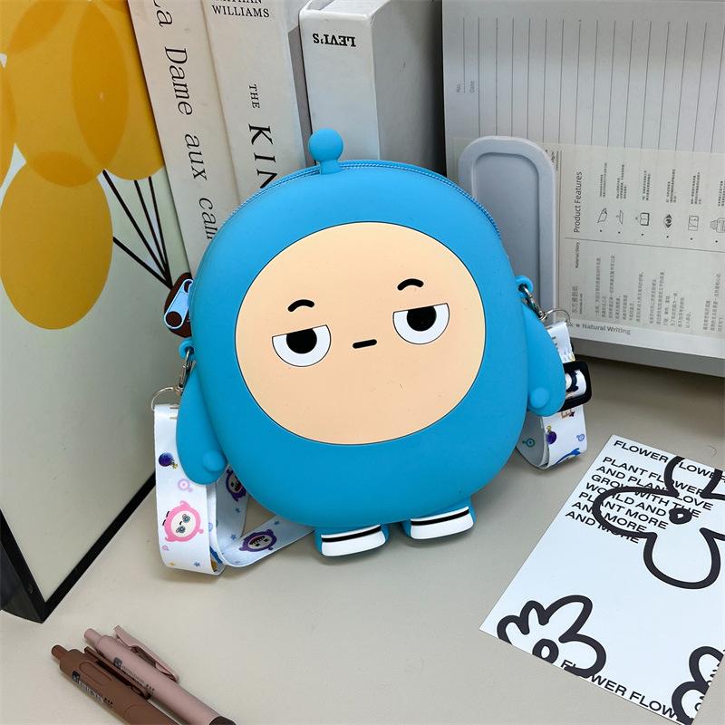 Cartoon Egg Boy Silicone Bag 2025 New Versatile Children's Messenger Change Bag Cute Girl Storage Mobile Phone Bag