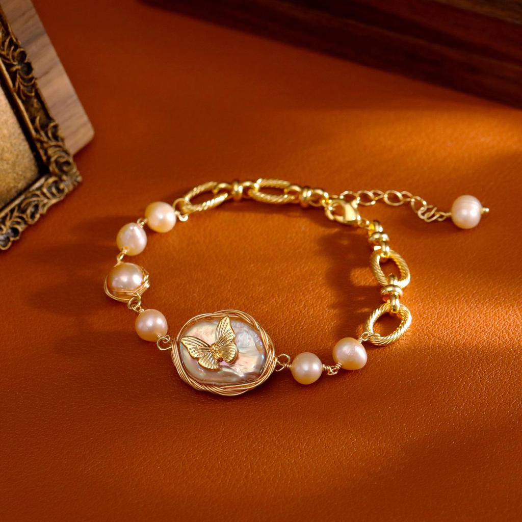 Baroque Freshwater Pearl & Butterfly Bracelet - Unique, Fashionable, High-End Jewelry for Women