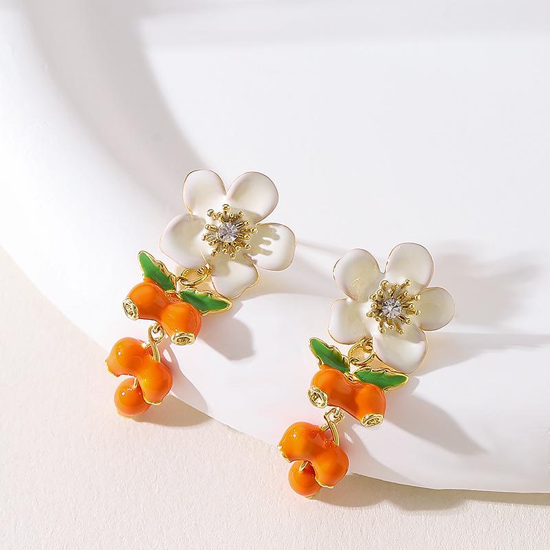 Mori temperament simple enamel dripping oil flower fringed earrings light luxury high sense square round face thin long earrings