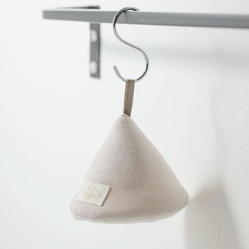&NE Triangular Pot Holder, Natural Beige, 12.5cm Diameter x 9cm Height, Made in Japan, Staub Handle, Fabric Pot Lid with Loop, Small, Washable, NHK-22