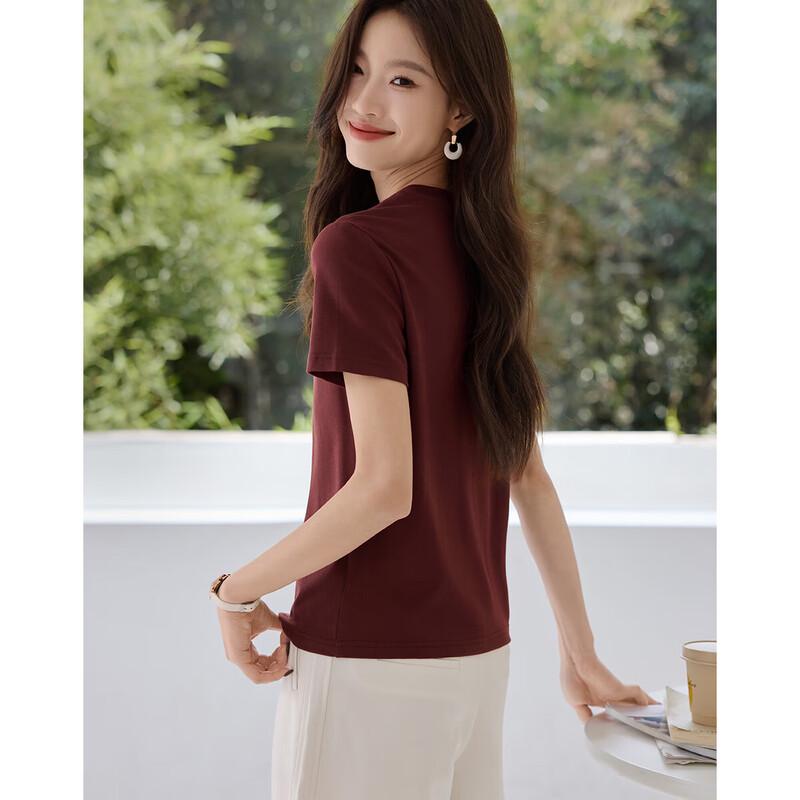 Women's Minimalist Casual Commuter T-Shirt