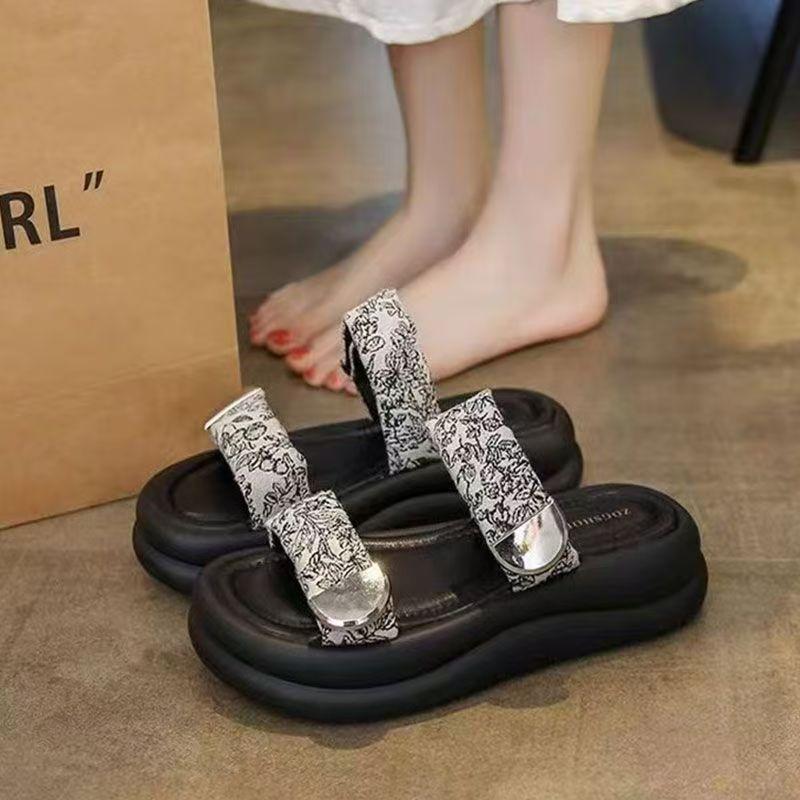 

Slippers women s summer wear new high-end fashion with skirt platform beach sandals one-word sandals 40 зелений