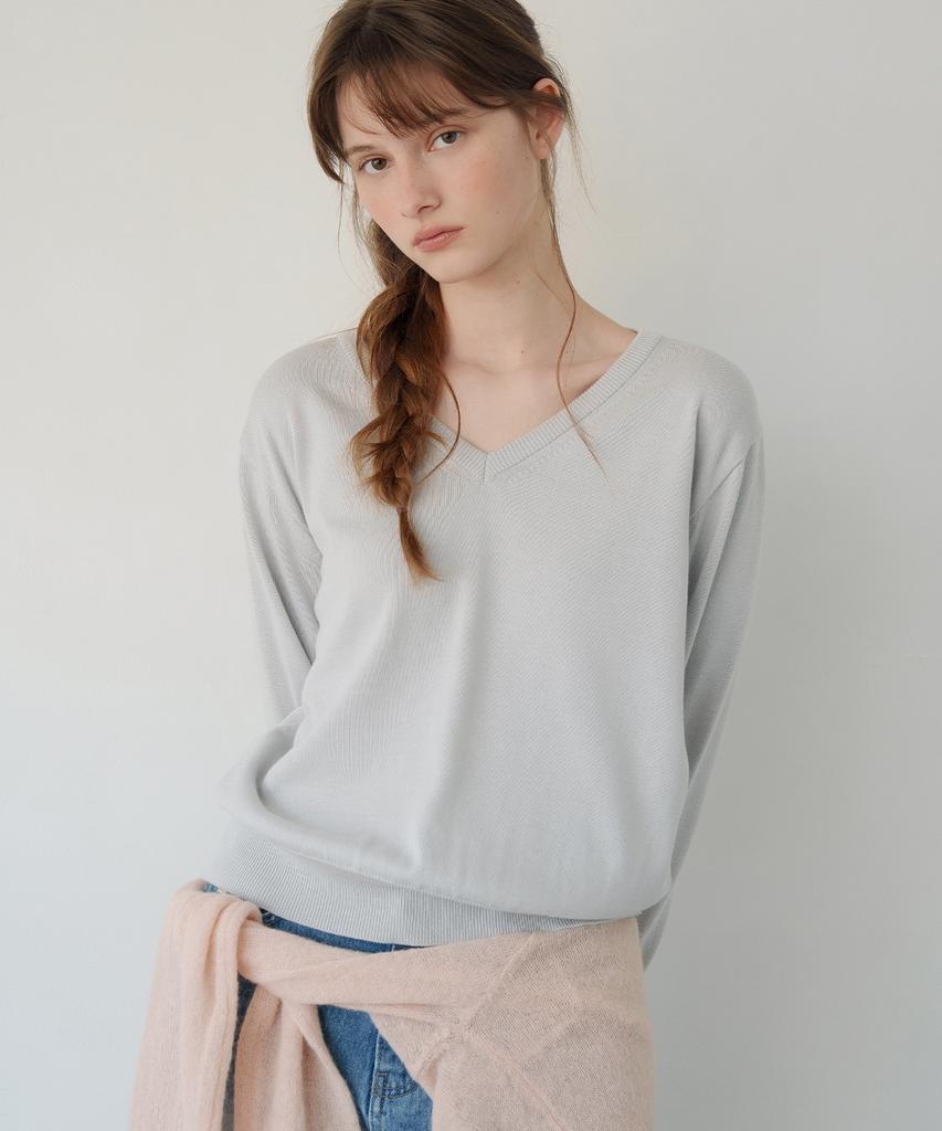 LETTERA Let Classic V-Neck Knit