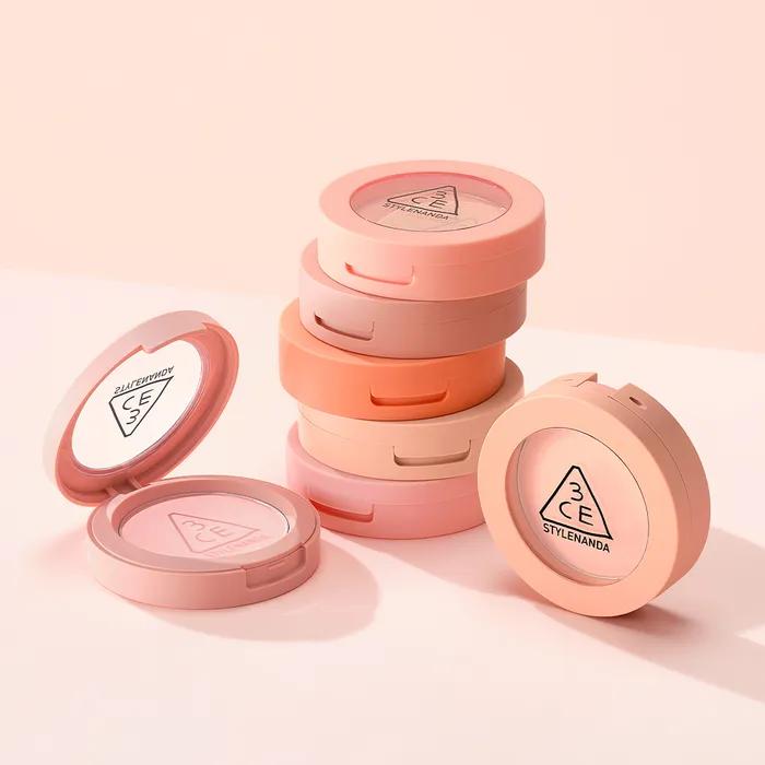 Multi Eye Color Palette + Face Blush