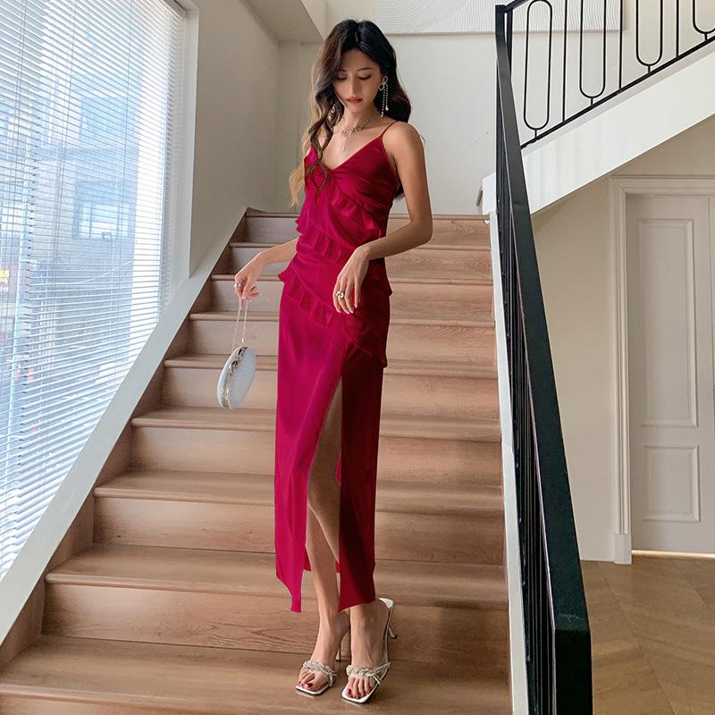 New Satin Pajamas for Women Summer Ice Silk Thin Nightgown Women's Sexy Suspender Home Wear Set