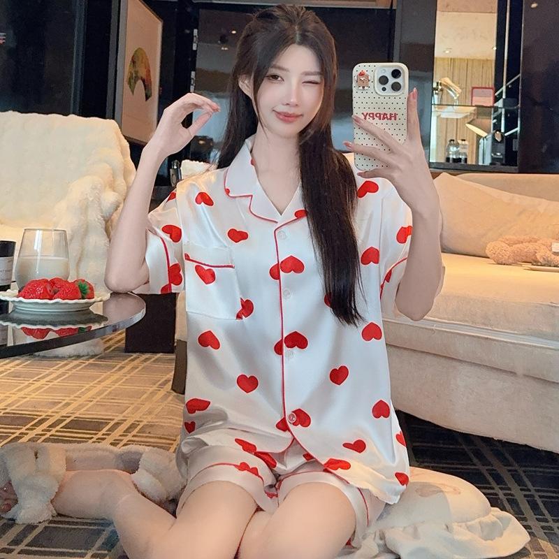 Light Luxury High-Value Love Ice Silk Sweet Pajamas Women'S Summer Short-Sleeved Suit Loungewear Can Be Worn Outside