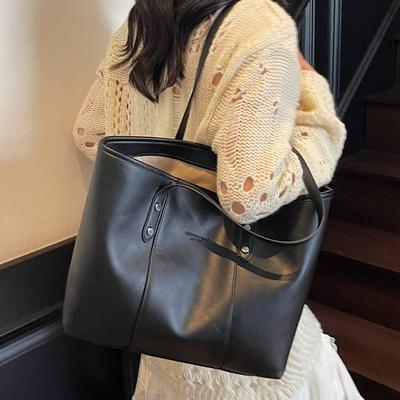 Large-capacity Bag Women's Autumn and Winter Versatile 2025 New Casual Simple Shoulder Bag Textured Commuter Tote Bag