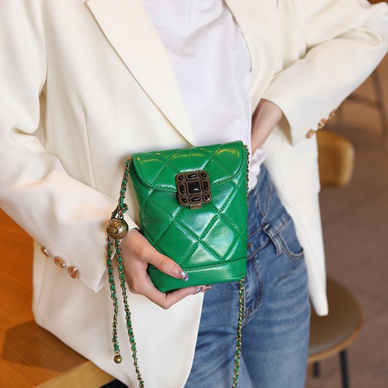 Fashion Leather Chain Mobile Phone Bag Small Xiangling Lattice Gemstone Small Gold Ball Single Shoulder Small Leather Women's Bag