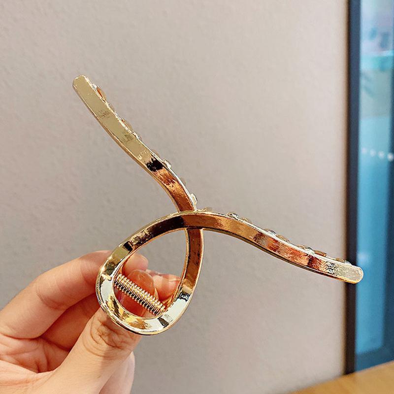 Women Fashion Gold Hollow Geometric Hair Claw Retro Hair Clips Barrette Hair Crab Hair Clips Headband Hairpin Hair Accessories