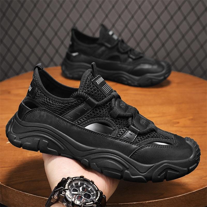 Summer New Hollow Breathable Outdoor Beach Sports Shoes Deodorant Feet Casual Wading Sandals