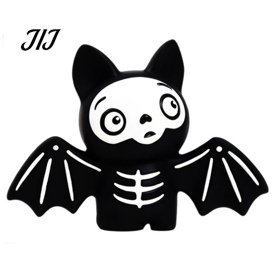 Interactive Sound Toys for Dogs Latex Skeleton Dog Toy, Halloween Squeaky Chew Mummy Soft Elastic Pet Bat Shapes, Toy Aggressive Chewers Funny
