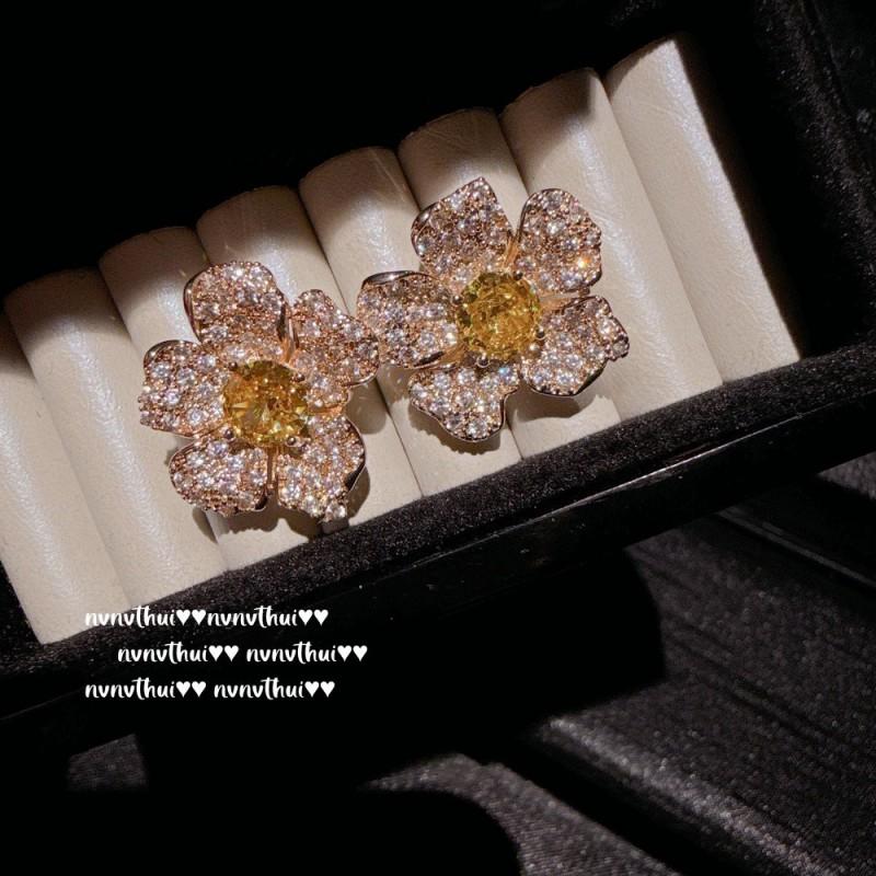 Vintage Floral Vine Necklace Earrings Set 18K Gold Plated Zirconia Jewelry Women French Retro Style