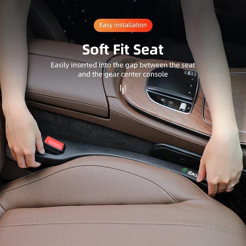 2 Stück Auto Sitzspalt Füller Seitennaht Stopfen Streifen Auslaufsicher Füllung Für Skoda Fabia Superb Yeti Octavia A7 Rapid Kodiaq Kamiq Karoq