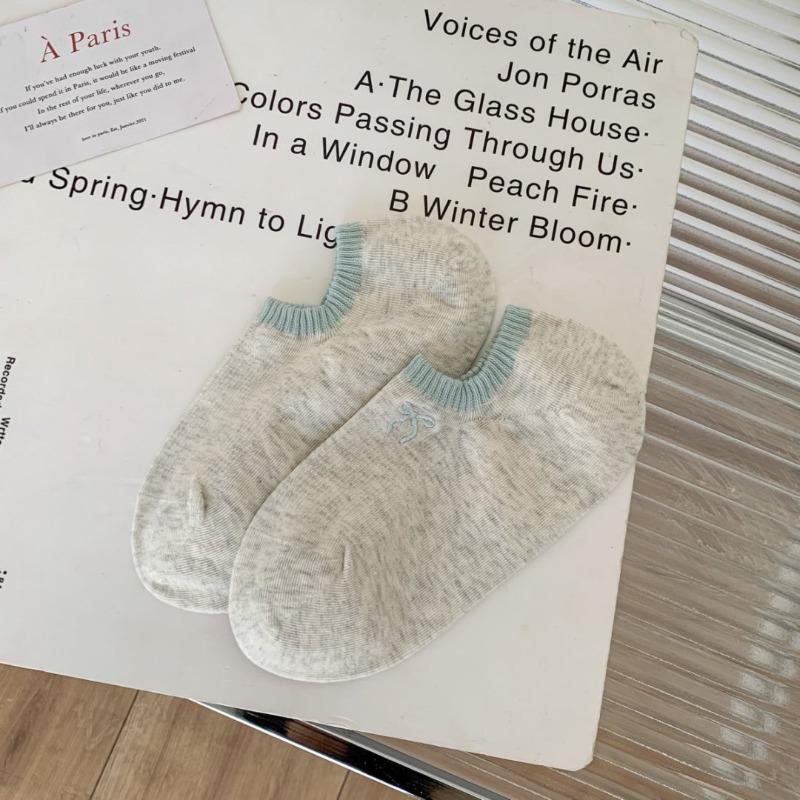 Summer Thin Women's Boat Socks, Anti-slip and Non-dropping, and Embroidered Bow Socks, Women's Shallow Mouth Breathable Casual Invisible Socks