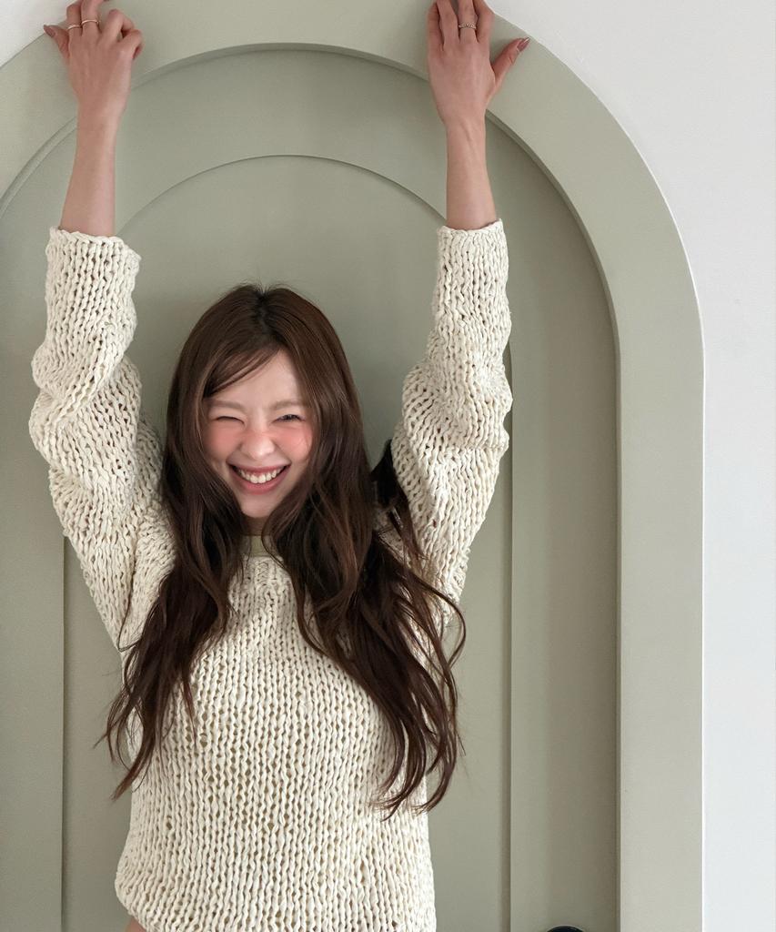 Lonkeu Handmade Net Pullover Knit (Ivory)