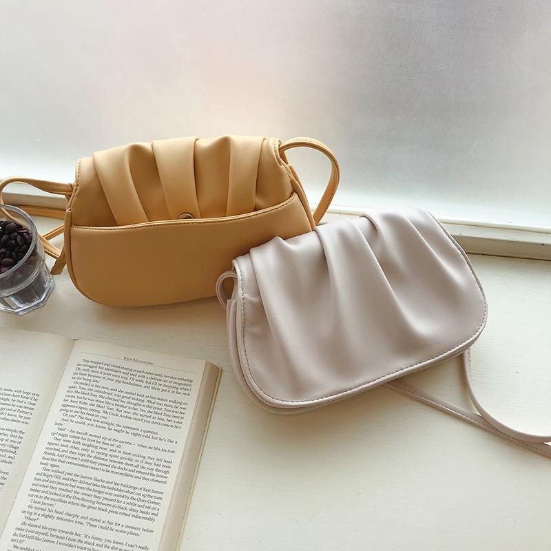 

Saddle bag, female cloud bag, white bag, hand-held crossbody, simple fairy fold, new trendy белый