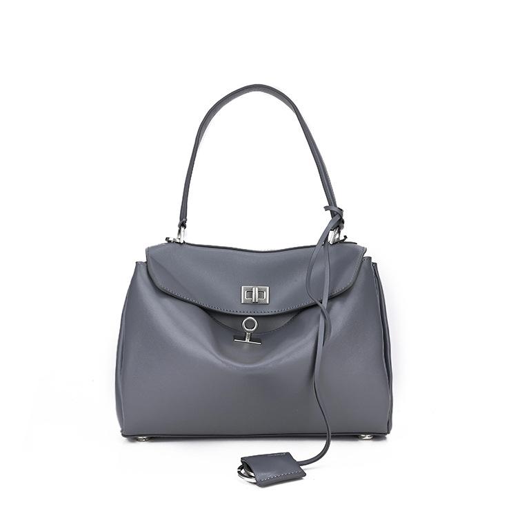 

2025 Новая сумка-тоут из кожи, женская сумка, ленивый стиль, сумка через подмышку, большая вместимость, сумка через плечо 29x10x20cm серый