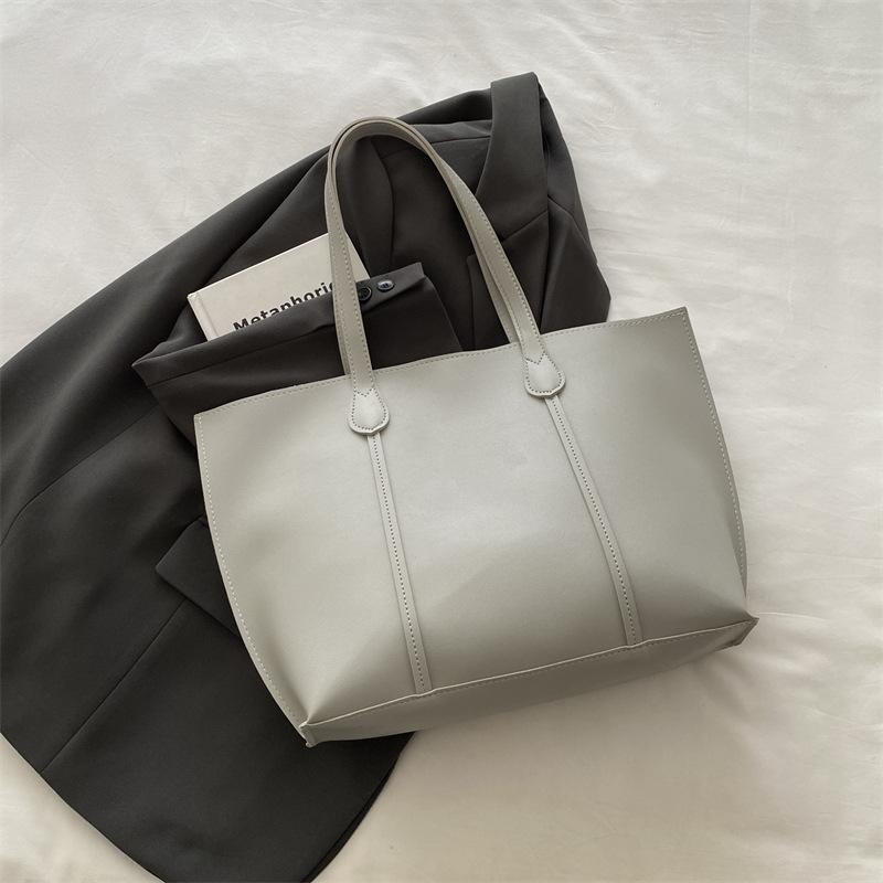 Large-capacity Bag - Stylish Retro Commuter Tote Bag - Simple Single-shoulder Bag