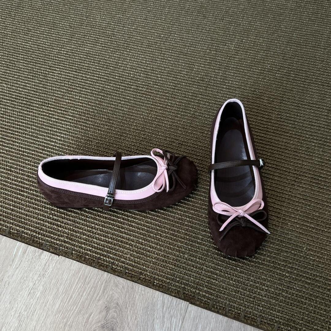 

Sheepskin version~ niche leather French retro style round head with bow light mouth ballet style color matching shoes 40